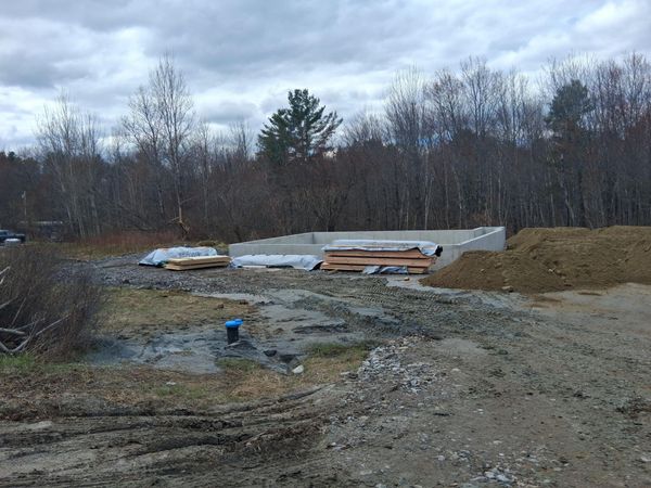 1122 Post Road, Bowdoinham, ME 04008