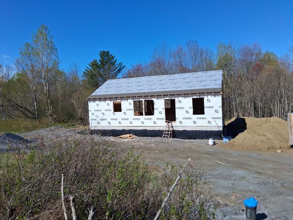 1122 Post Road, Bowdoinham, ME 04008