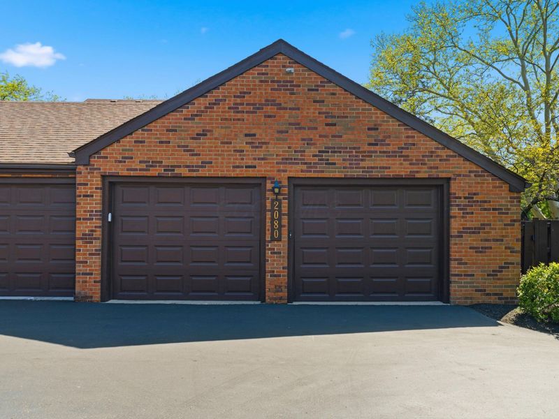 2080 Mackenzie Drive, Unit 12, Upper Arlington, OH 43220 Photo 42