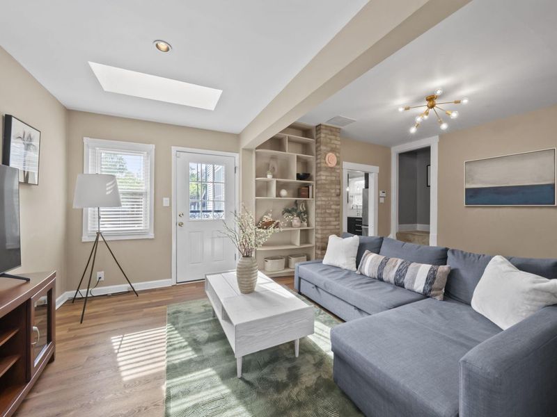 1403 Bruck Street, Columbus, OH 43207 Photo 8