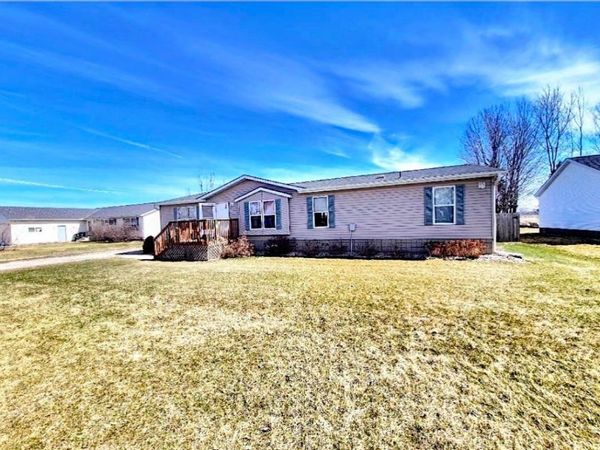 116 3rd Street S, Gaylord, MN 55334