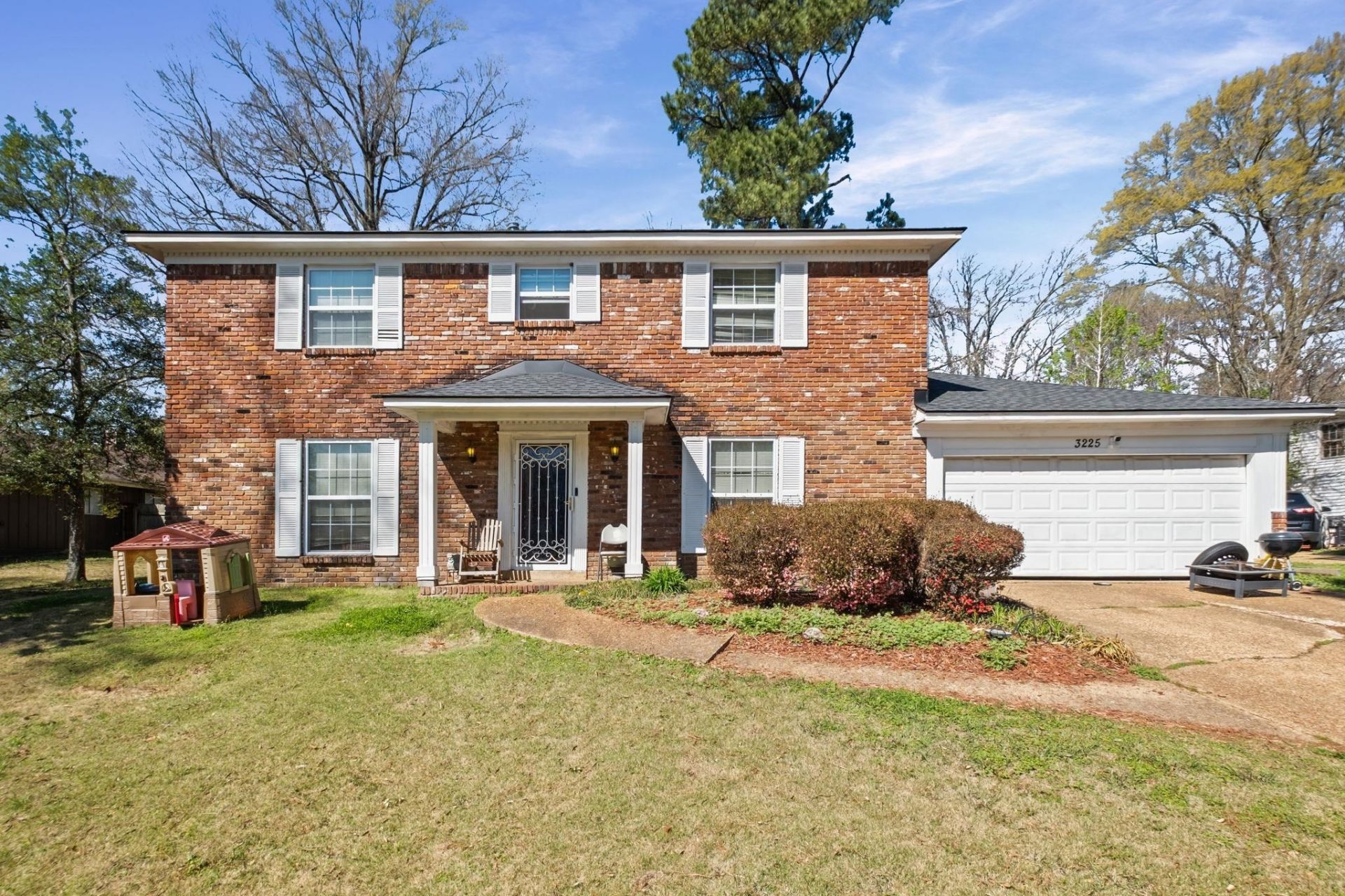 3225 Scotland Rd, Memphis, TN 38128 Main Photo