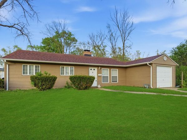 240 Mantua Street , Park Forest, IL 60466