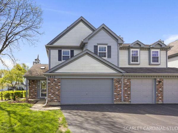 1933 Wellington Place , Downers Grove, IL 60516