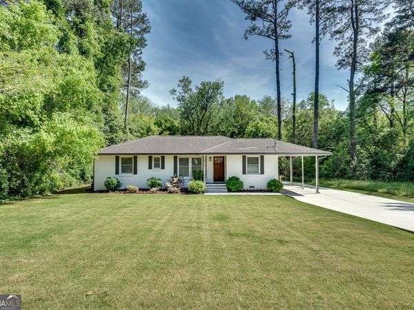 2319 Hunting Valley Drive, Decatur, GA 30033