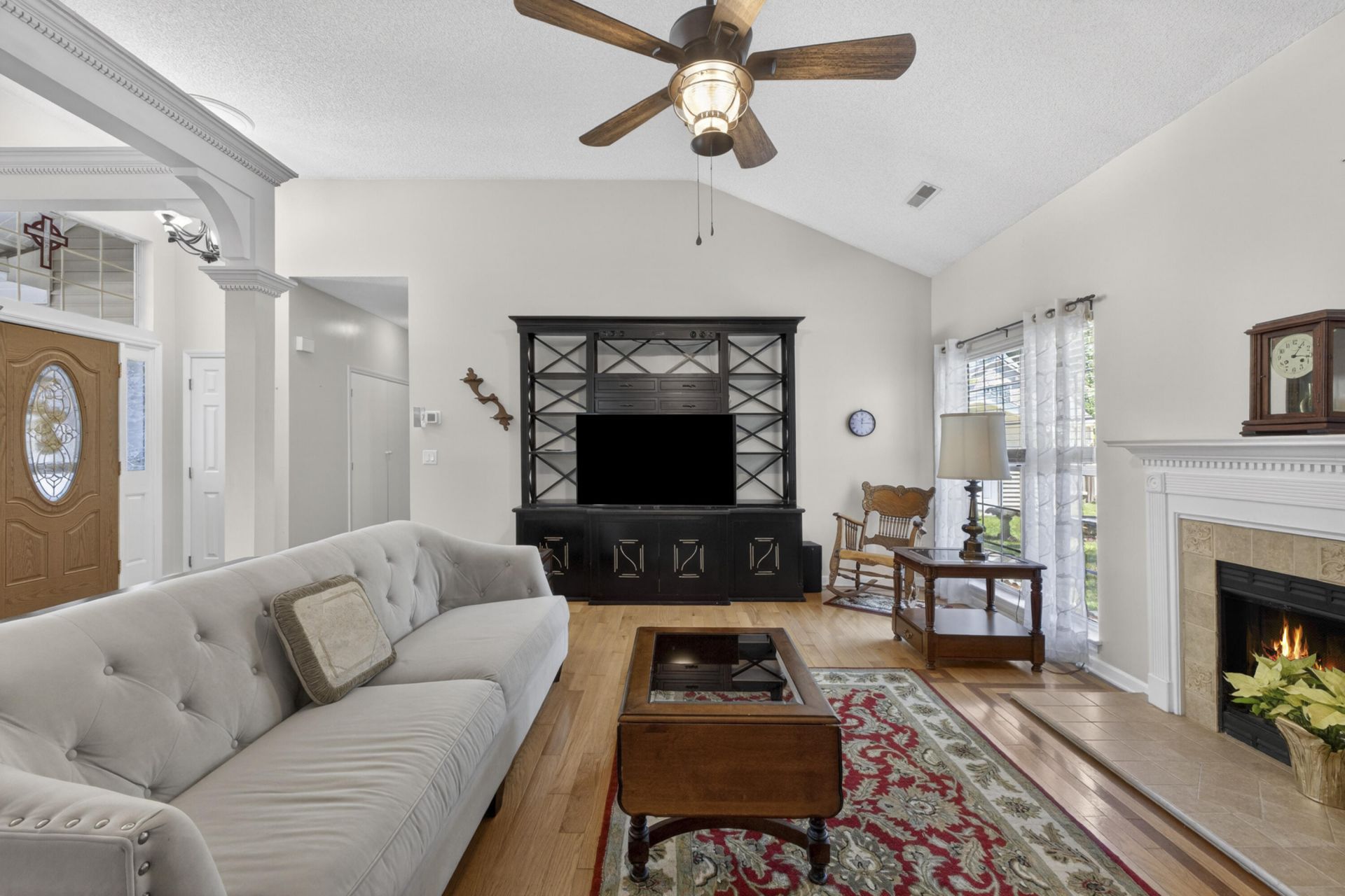 108 Chesterton Drive Photo 14