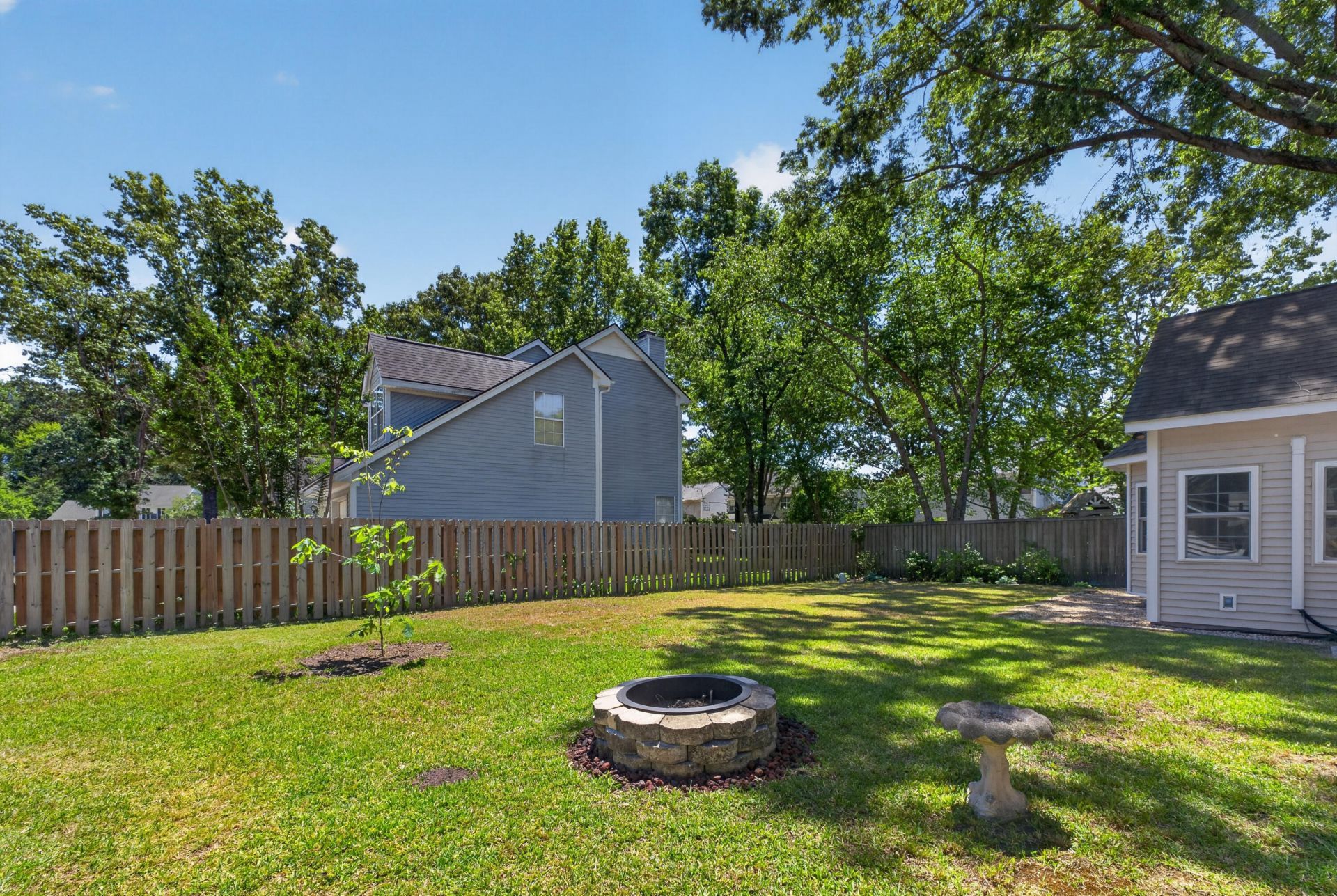 108 Chesterton Drive Photo 24