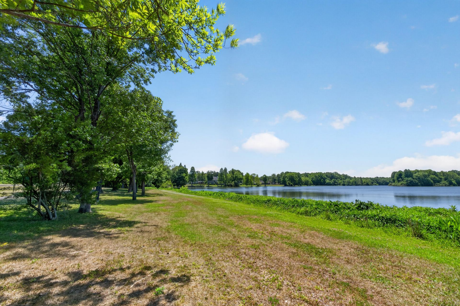 108 Chesterton Drive Photo 31