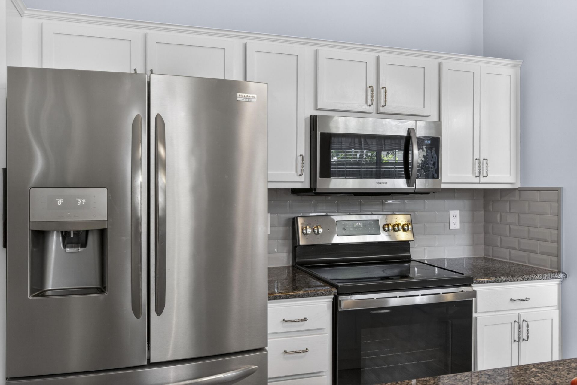 108 Chesterton Drive Photo 6