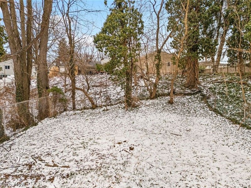 405 Baldwin Road, Akron, OH 44312 Photo 27