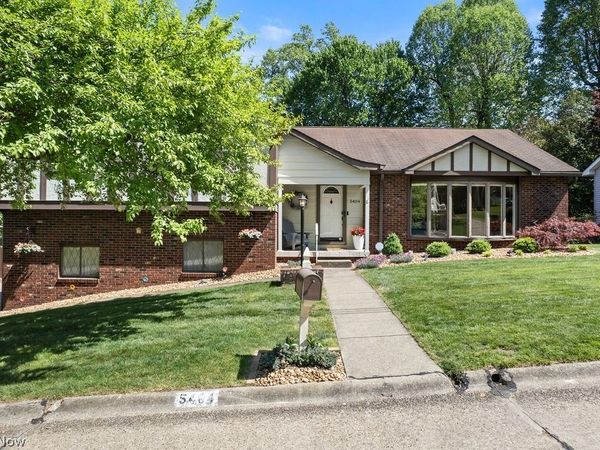 5404 11th Avenue, Vienna, WV 26105