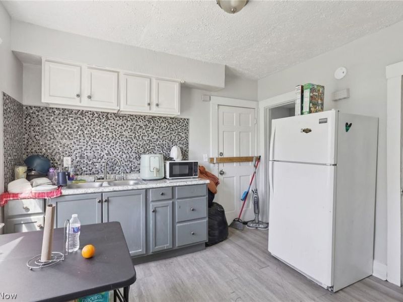 13701 Benwood Avenue , Cleveland, OH 44105 Photo 28