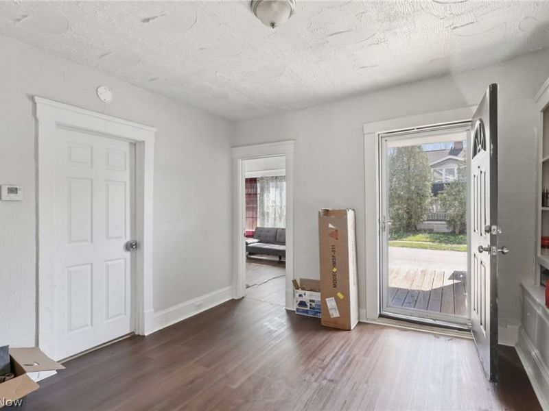 13701 Benwood Avenue , Cleveland, OH 44105 Photo 4