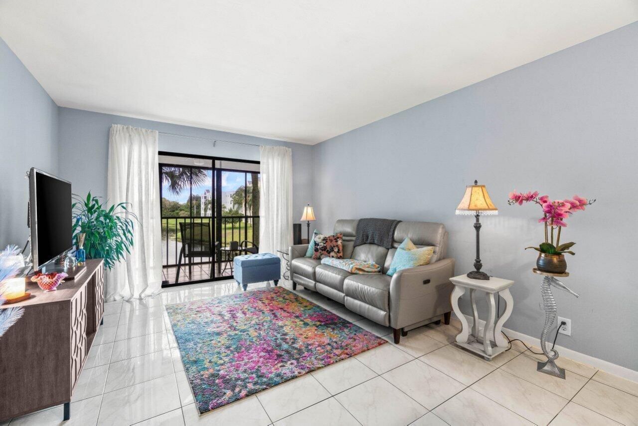 5884 Morningstar Circle, Unit 205, Delray Beach, FL 33484 Photo