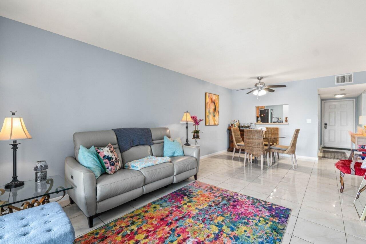 5884 Morningstar Circle, Unit 205, Delray Beach, FL 33484 Photo
