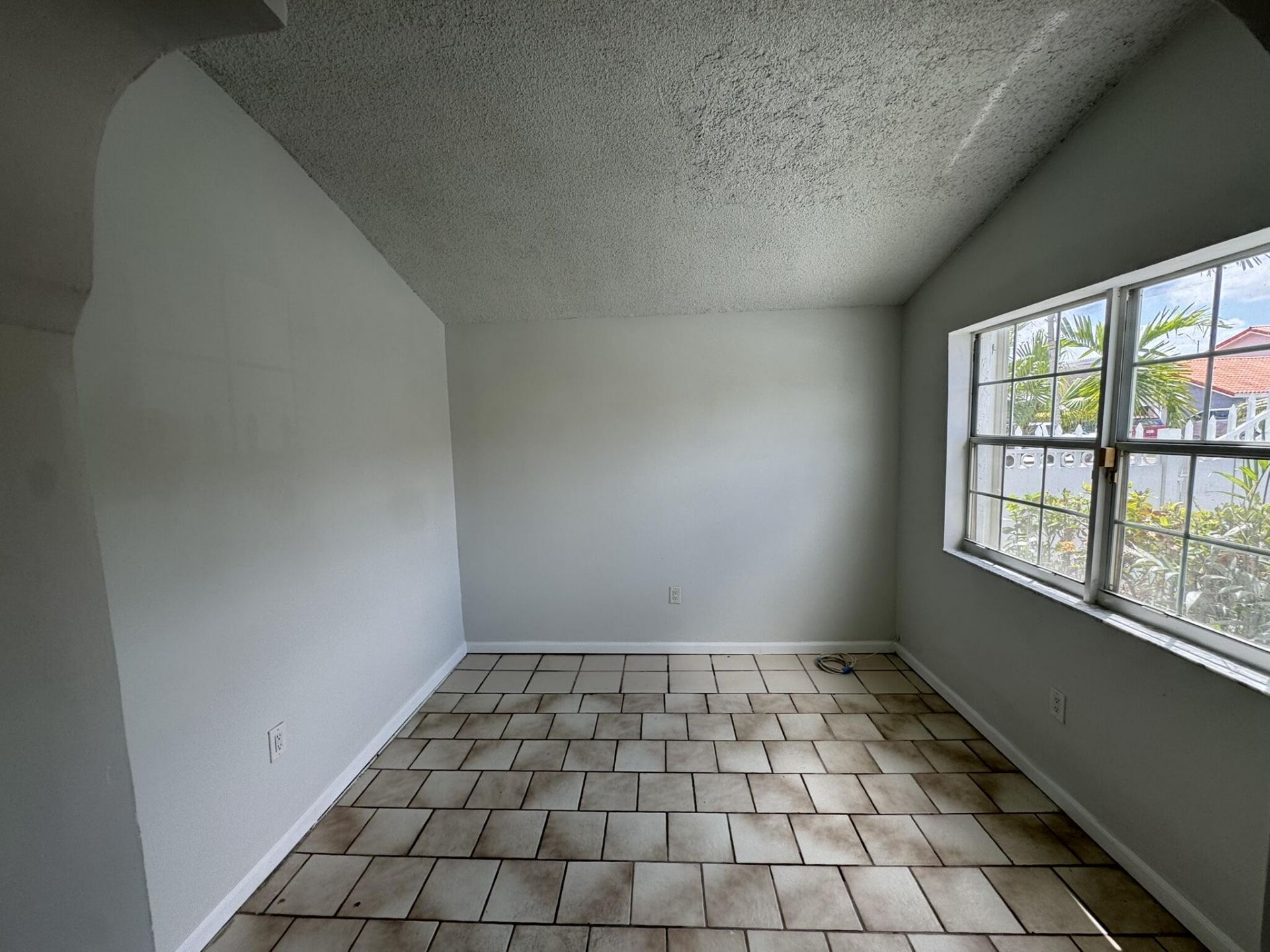 8917 SW Grand Canal Drive, Miami, FL 33174 Photo