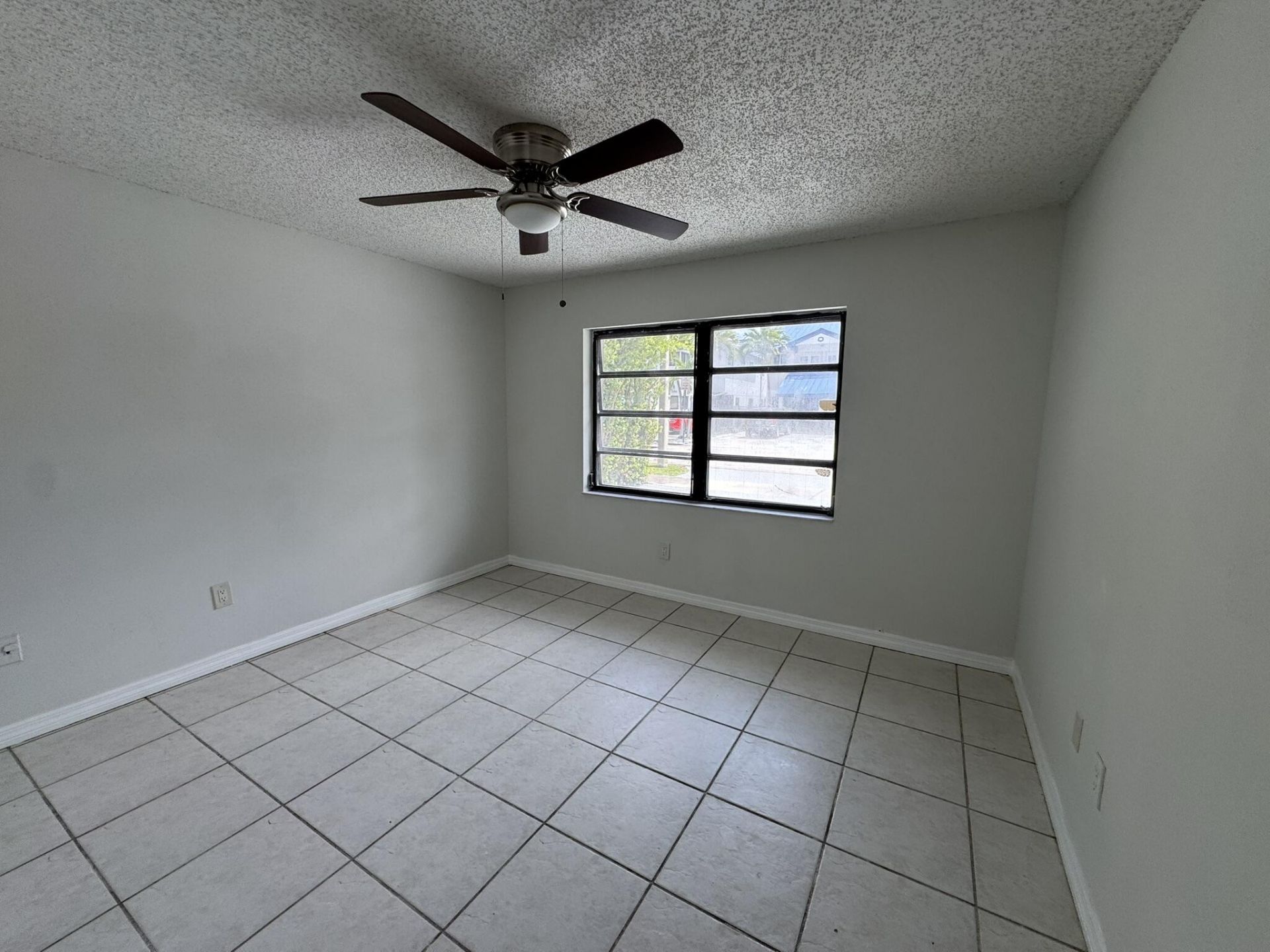 8917 SW Grand Canal Drive, Miami, FL 33174 Photo
