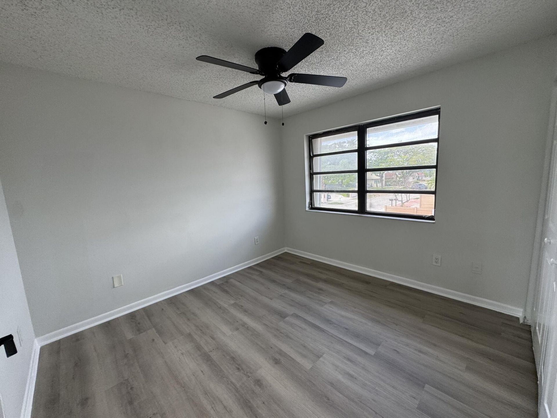 8917 SW Grand Canal Drive, Miami, FL 33174 Photo