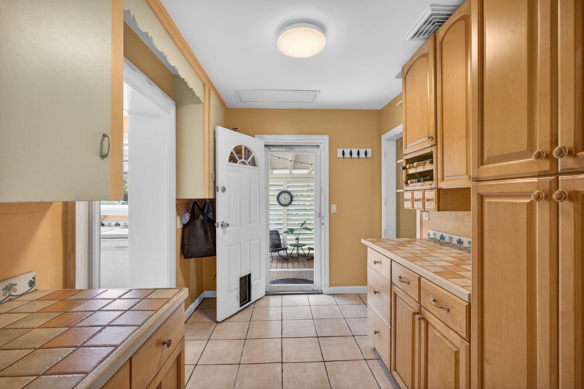 502 49th Street, West Palm Beach, FL 33407 Photo