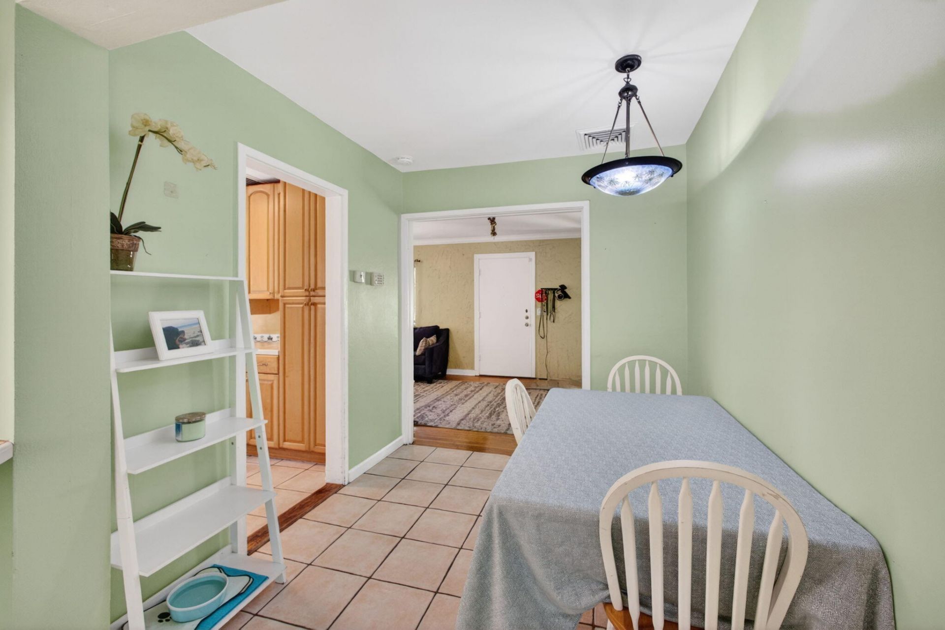 502 49th Street, West Palm Beach, FL 33407 Photo