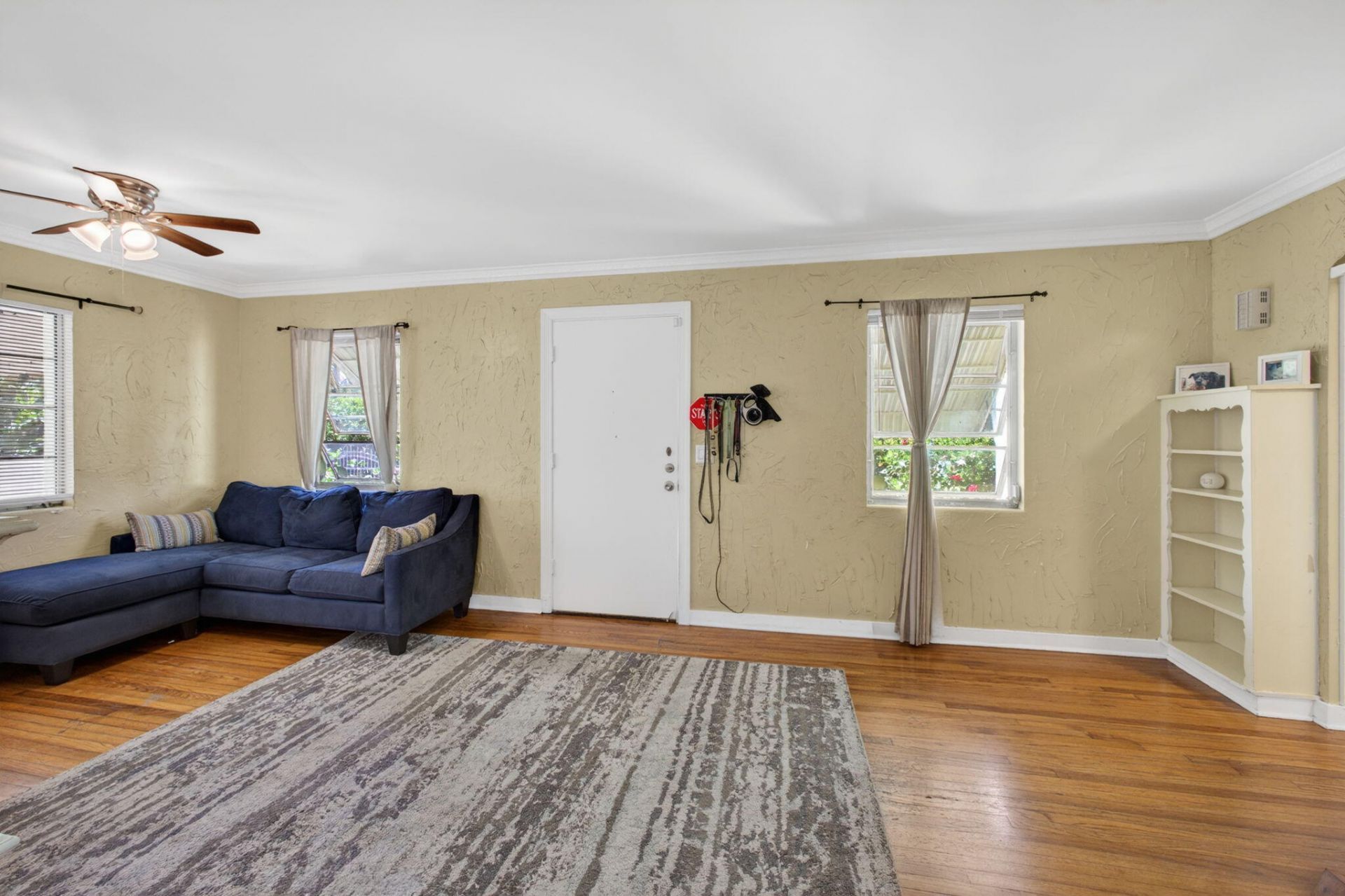 502 49th Street, West Palm Beach, FL 33407 Photo