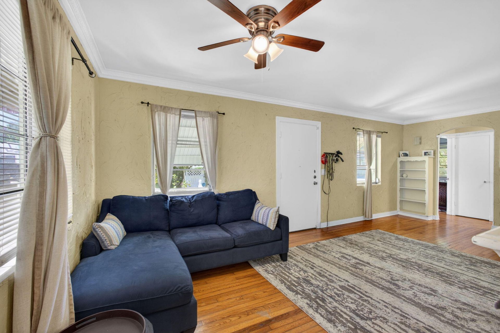 502 49th Street, West Palm Beach, FL 33407 Photo