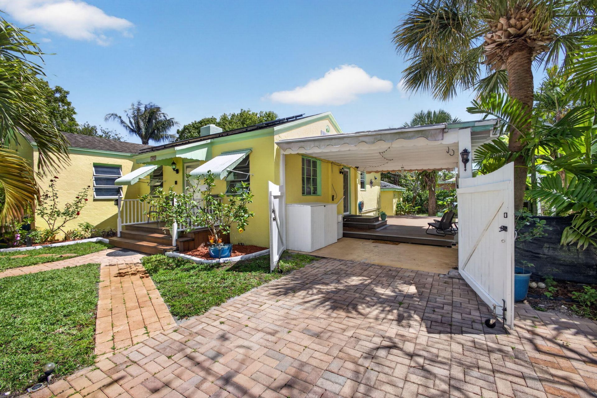 502 49th Street, West Palm Beach, FL 33407 Photo