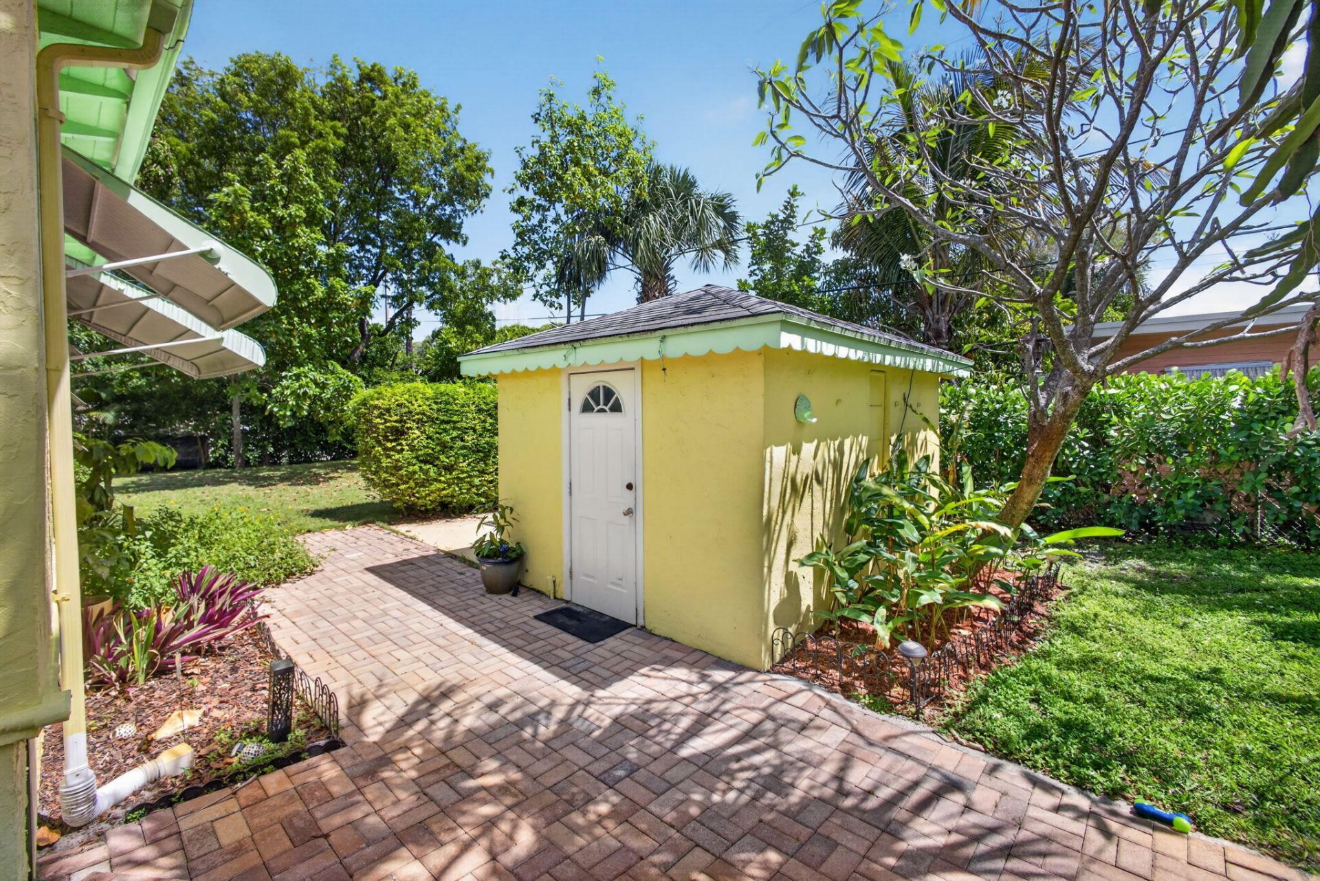 502 49th Street, West Palm Beach, FL 33407 Photo
