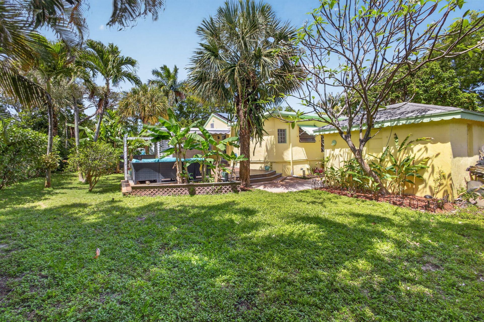 502 49th Street, West Palm Beach, FL 33407 Photo