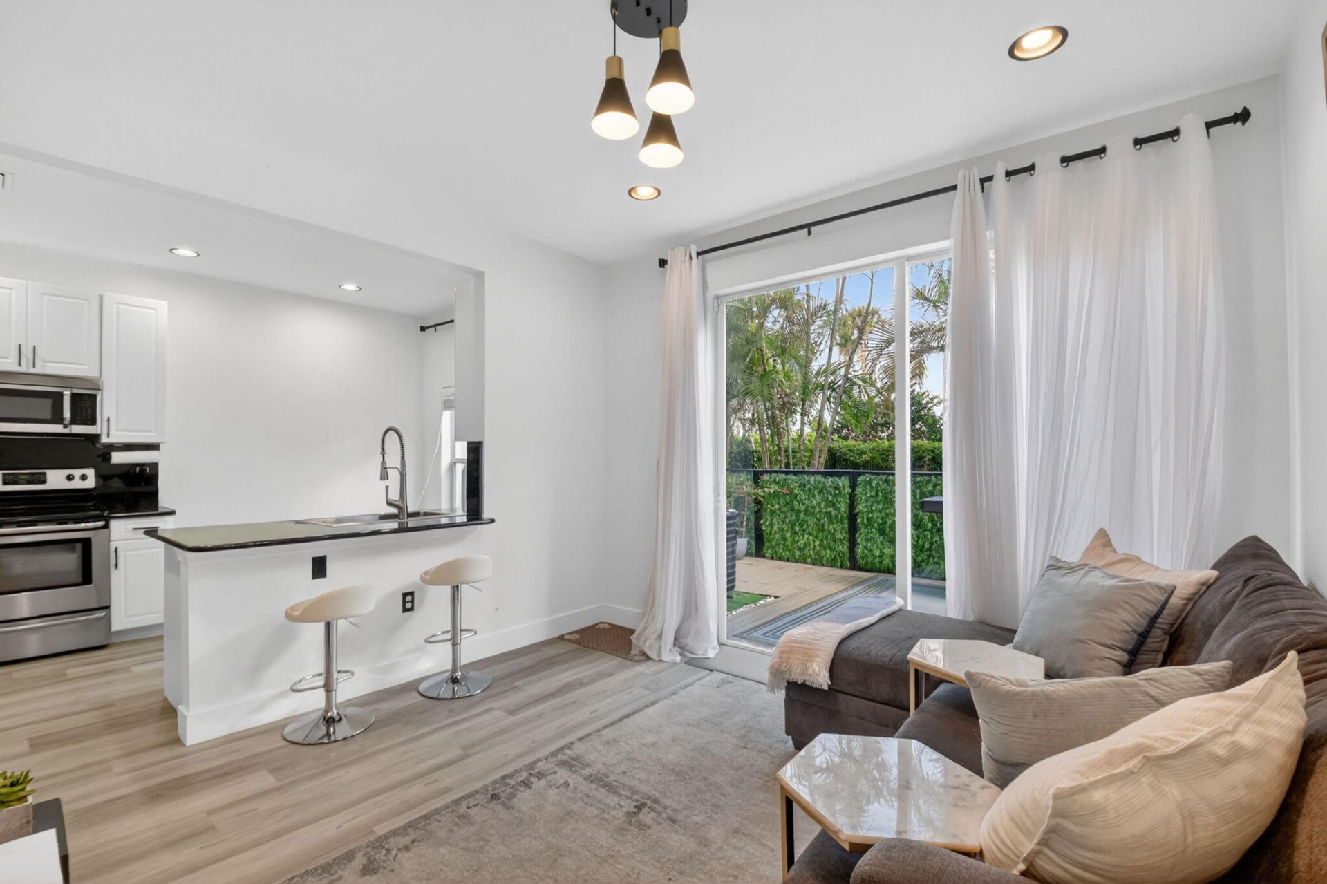 173 Lake Monterey Circle, Boynton Beach, FL 33426 Photo