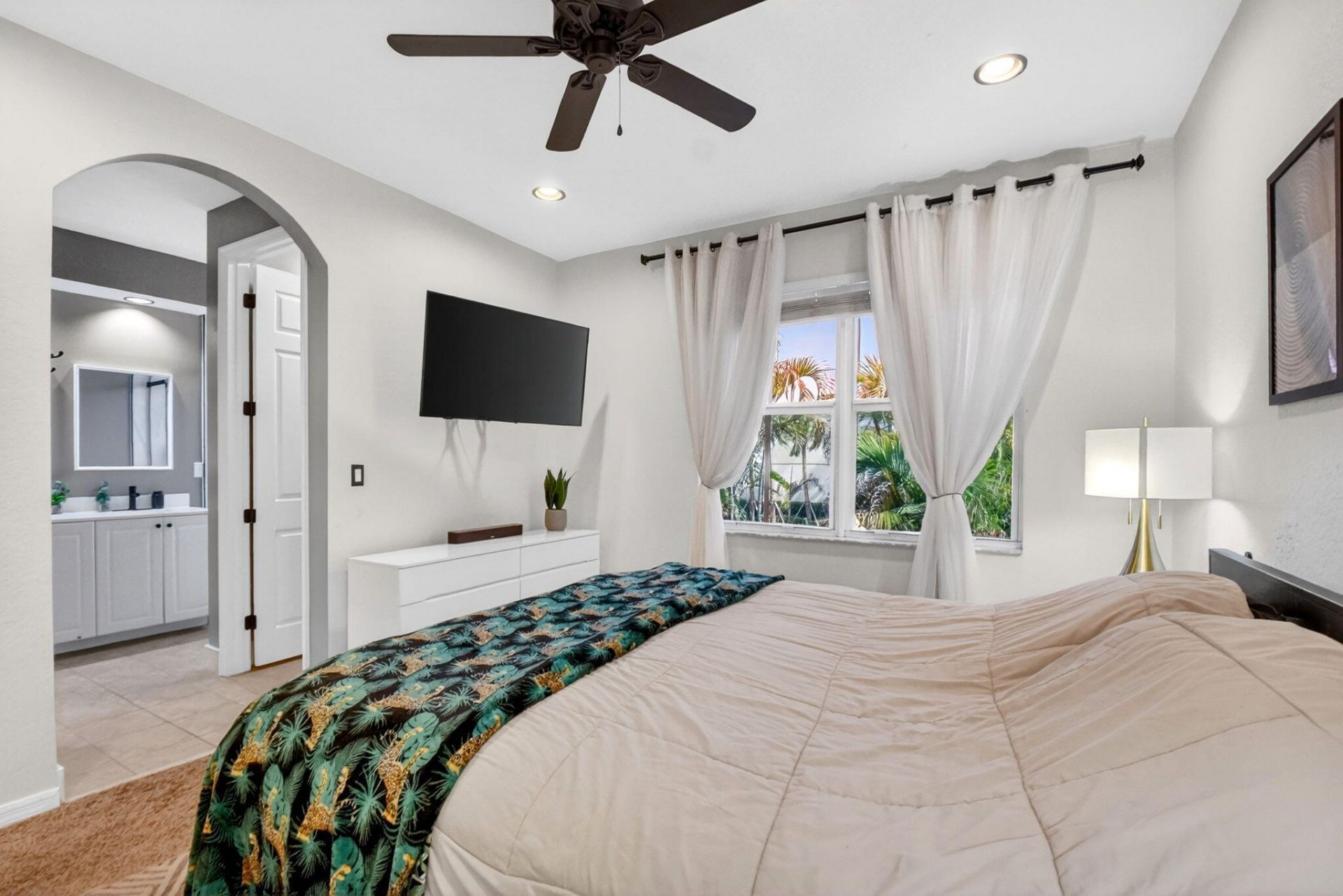 173 Lake Monterey Circle, Boynton Beach, FL 33426 Photo