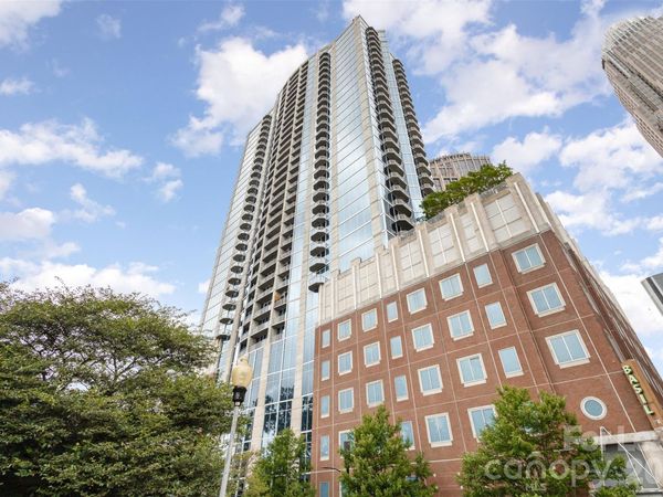 210 Church Street , Unit 1302, Charlotte, NC 28202