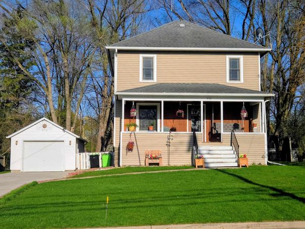 230 S Bridge Street, Markesan, WI 53946