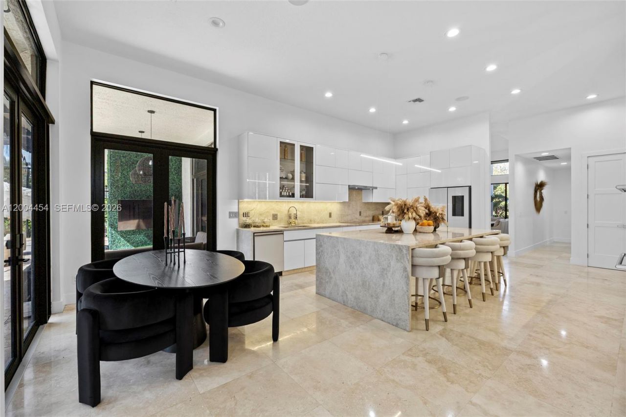 12000 NW 11th St , Plantation, FL 33323 Photo