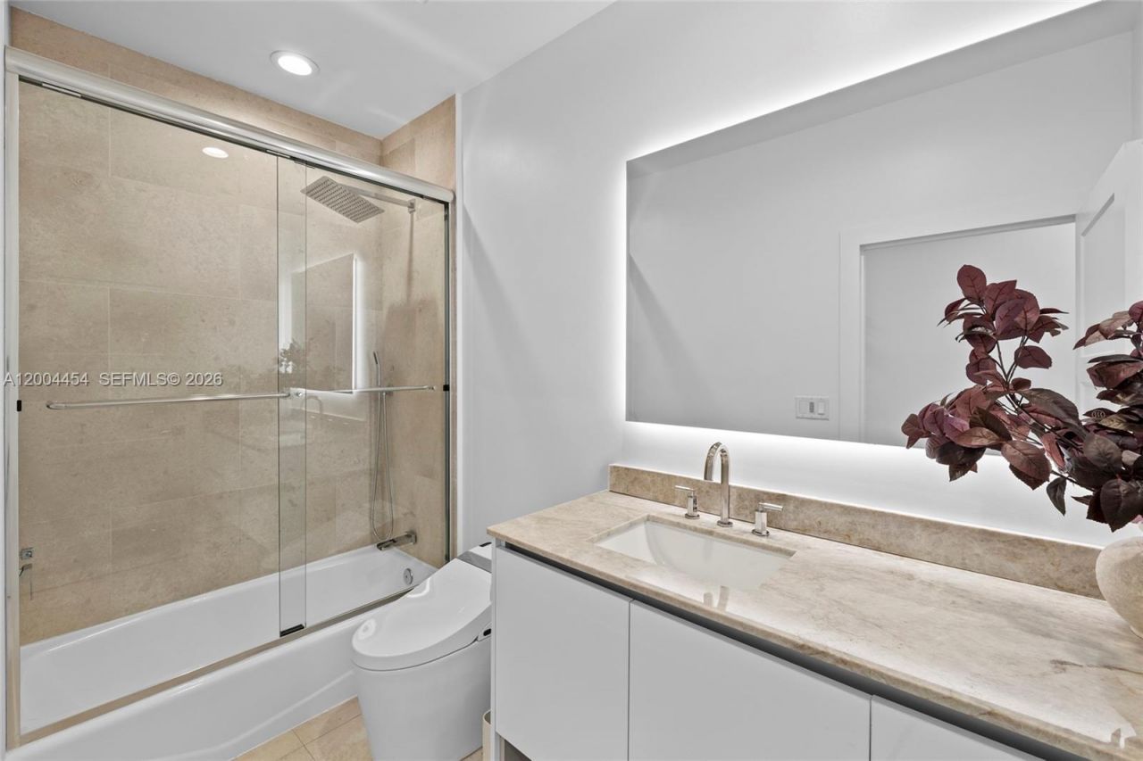 12000 NW 11th St , Plantation, FL 33323 Photo