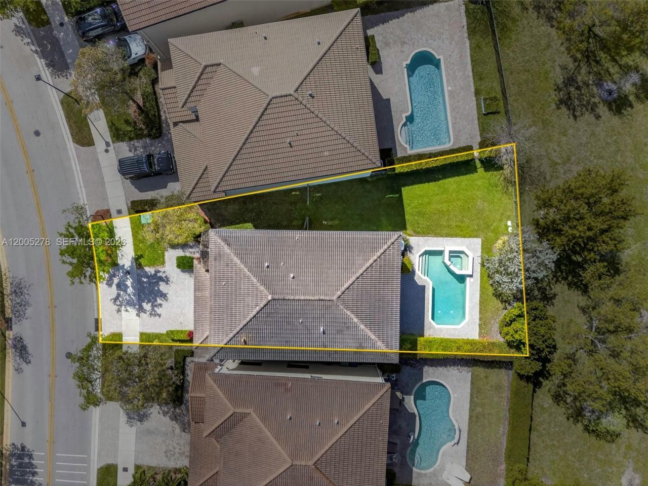 19278 NE 6th Ave , Miami, FL 33179 Photo