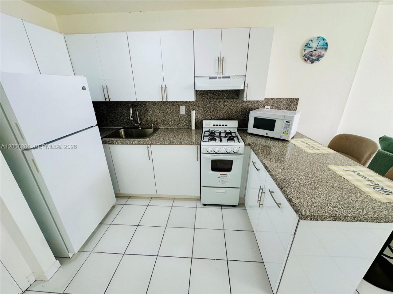 710 Washington Ave , Unit 321, Miami Beach, FL 33139 Photo