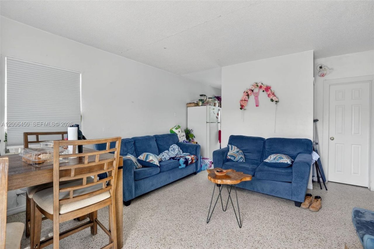 2100 NW 24th St , Miami, FL 33142 Photo