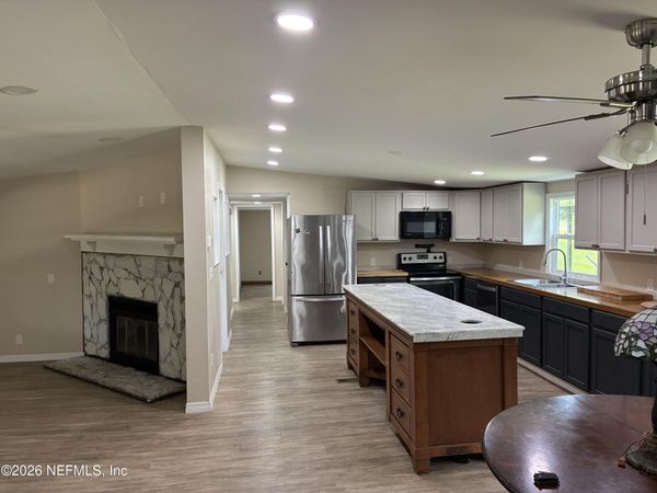 636 UNION Avenue, Interlachen, FL 32148