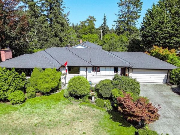 1288 Roy Rd , Saanich, BC V8Z 2X9