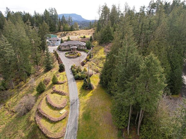7487 Relke Rd , Duncan, BC V9L 6A7