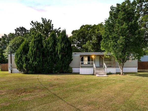 8880 Howells Lane W, Semmes, AL 36575