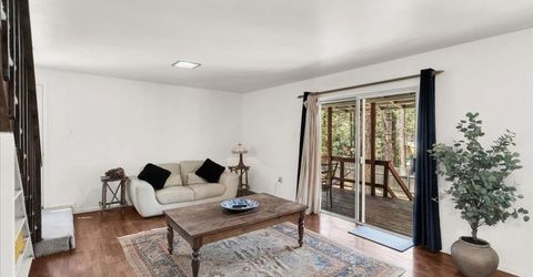841 S Shore Drive, South Lake Tahoe, CA 96150 Photo