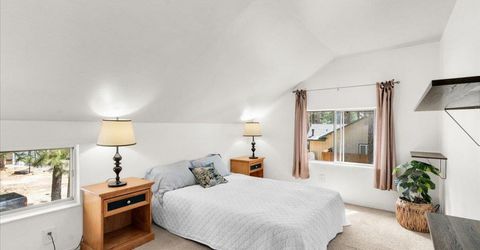 841 S Shore Drive, South Lake Tahoe, CA 96150 Photo