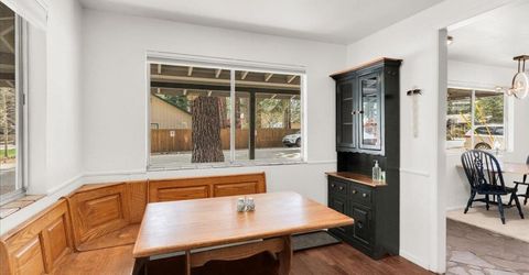 841 S Shore Drive, South Lake Tahoe, CA 96150 Photo