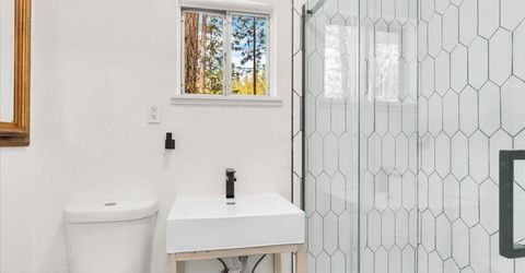 841 S Shore Drive, South Lake Tahoe, CA 96150 Photo