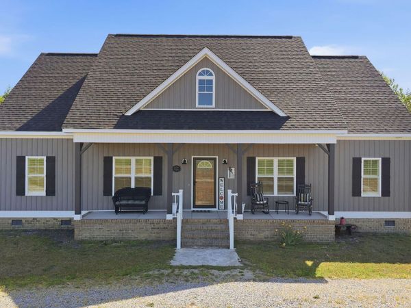 8487 Bend Of The River Road , Rocky Mount, NC 27803