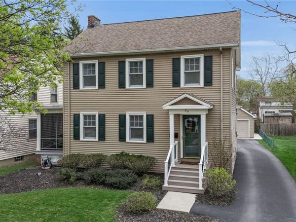 94 Highland Drive, Williamsville, NY 14221