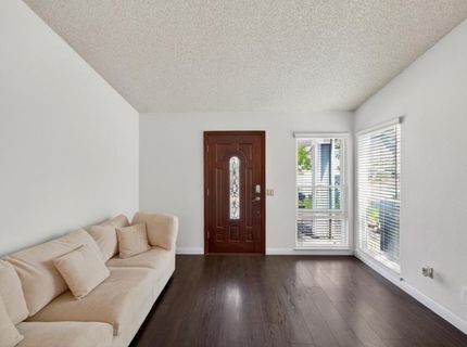 9625 Greensboro Cir Cir, Sacramento, CA 95827 Photo