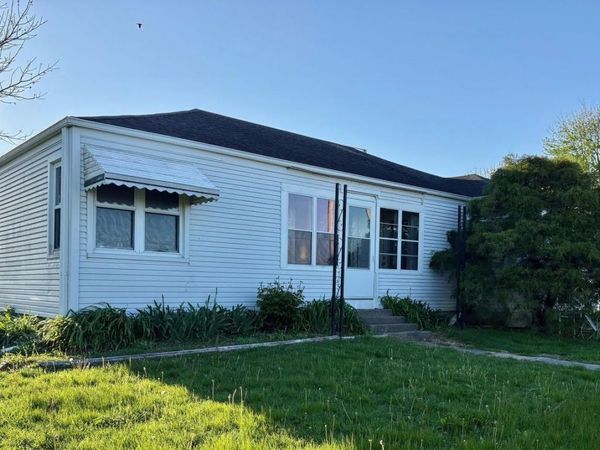 1907 N 900 W, Tipton, IN 46072